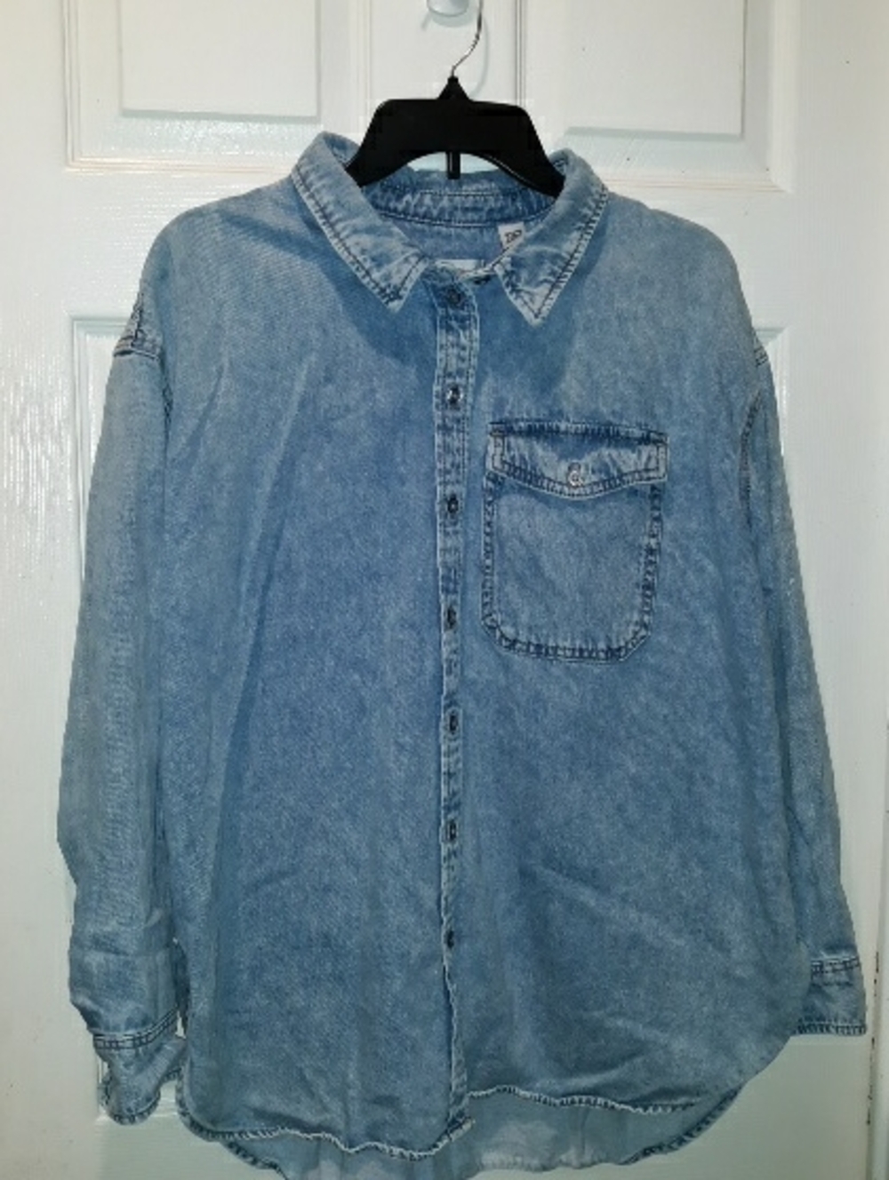 Universal Thread Goods Co.Denim 100%Cotton Button Pocket Longsleeve/Shacket 2023